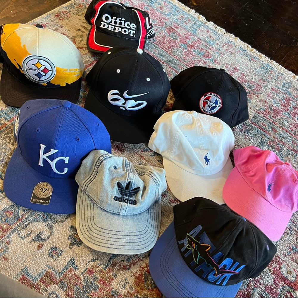 Lot of 9 hats